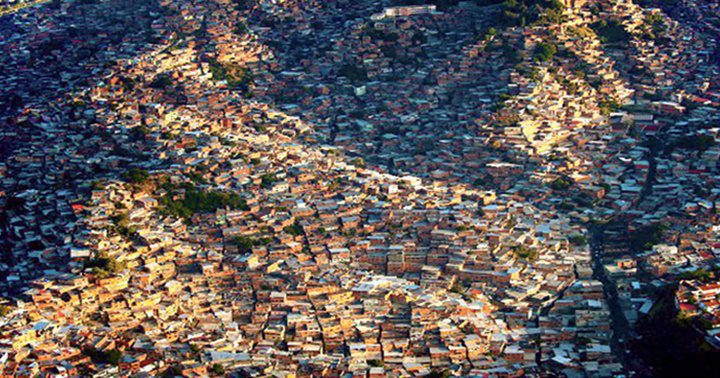 En el barrio José Félix Ribas de Petare el chavismo aplica la política