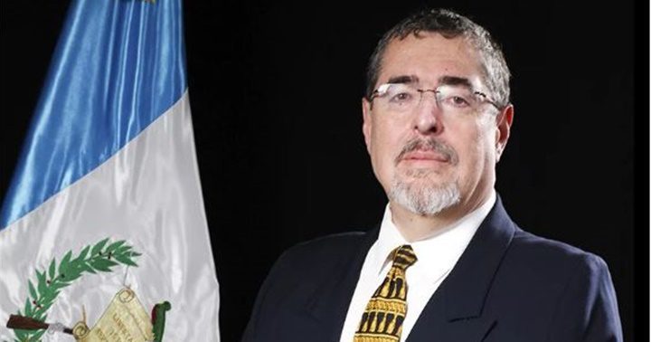 La Plataforma Unitaria Aspira Que El Nuevo Presidente De Guatemala