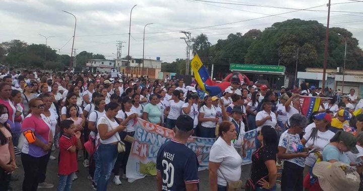 Trabajadores en Ospino