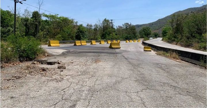 Autopista Antonio José de Sucre El Merey Barbacoa en Sucre 3