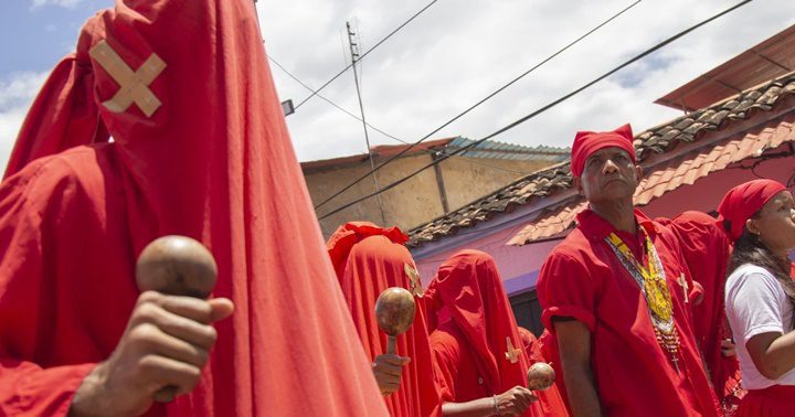 Los diablos en Caracas colegio Nuestra Señora del Carmen 7